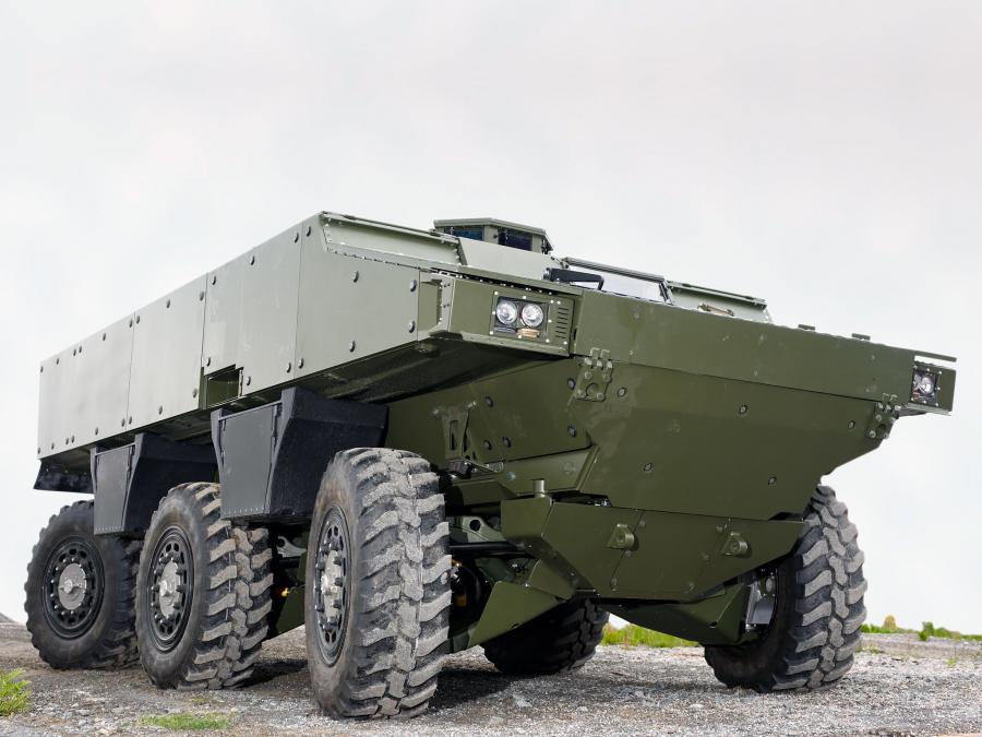  BAE SEP 6x6 2000 года  (фото 1 из 6)